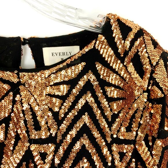 New Everly Sequin Gold Copper Geometric Pattern Glam Party Top Sz M - Picture 4 of 16